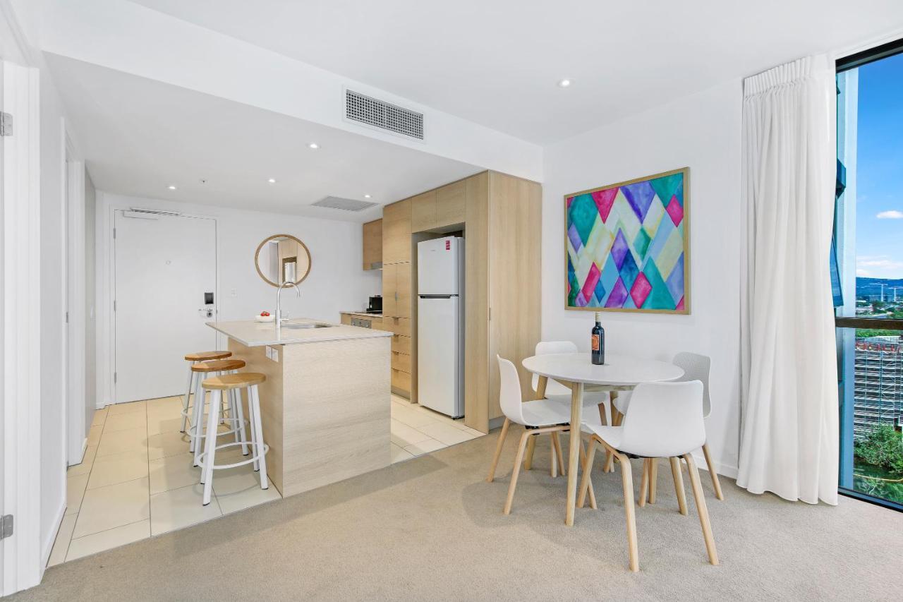 The Eureka Gold Coast Residence On Broadbeach Ngoại thất bức ảnh